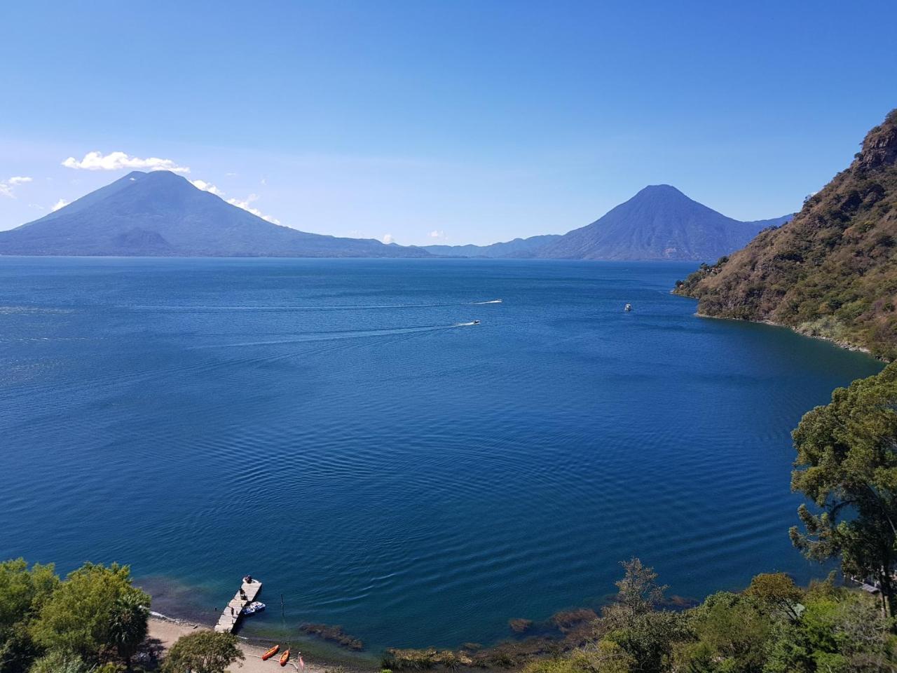 The Paradise Of Atitlan Suites - Free Breakfast Supplies Panajachel Exterior foto