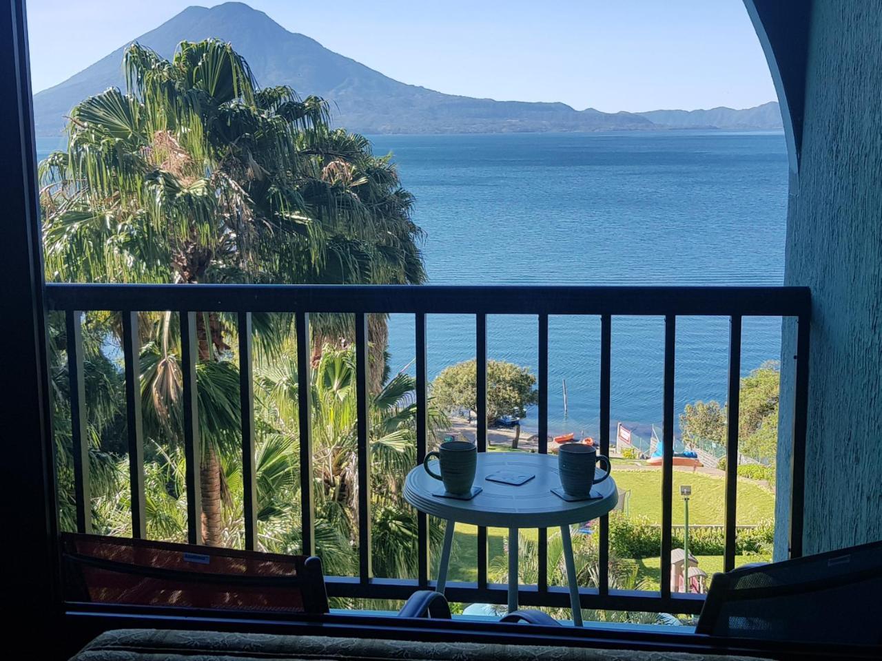 The Paradise Of Atitlan Suites - Free Breakfast Supplies Panajachel Exterior foto