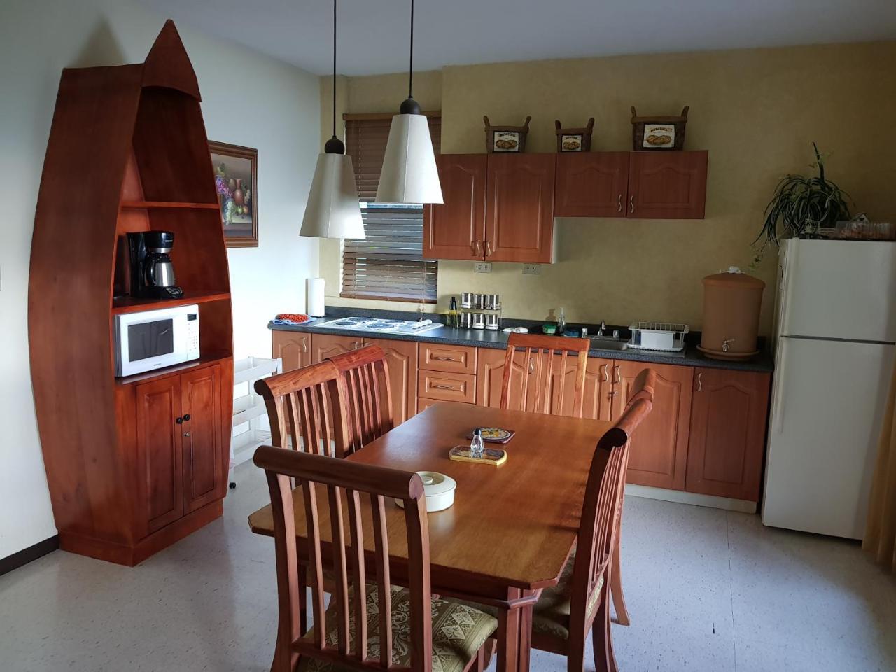The Paradise Of Atitlan Suites - Free Breakfast Supplies Panajachel Exterior foto