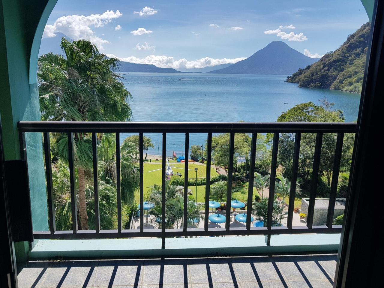 The Paradise Of Atitlan Suites - Free Breakfast Supplies Panajachel Exterior foto